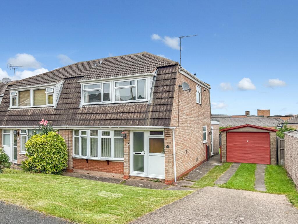 Main image of property: Hampshire Drive, Sandiacre, Nottingham, Nottinghamshire, NG10