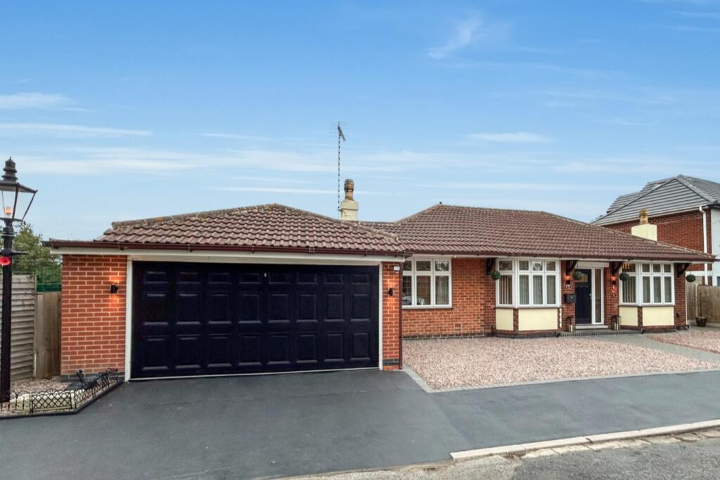Main image of property: Hillview Road, Toton, Nottingham, Nottinghamshire, NG9