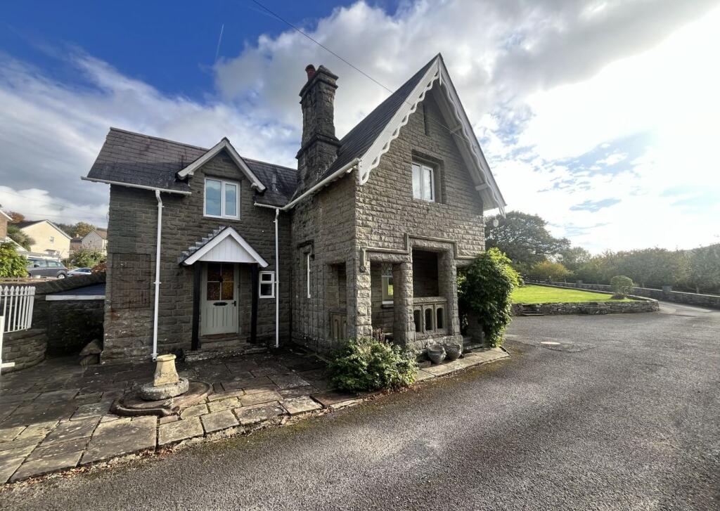 Main image of property: Brecon Road, Crickhowell, NP8