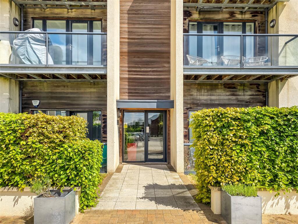 Main image of property: Peacock Close, London, NW7