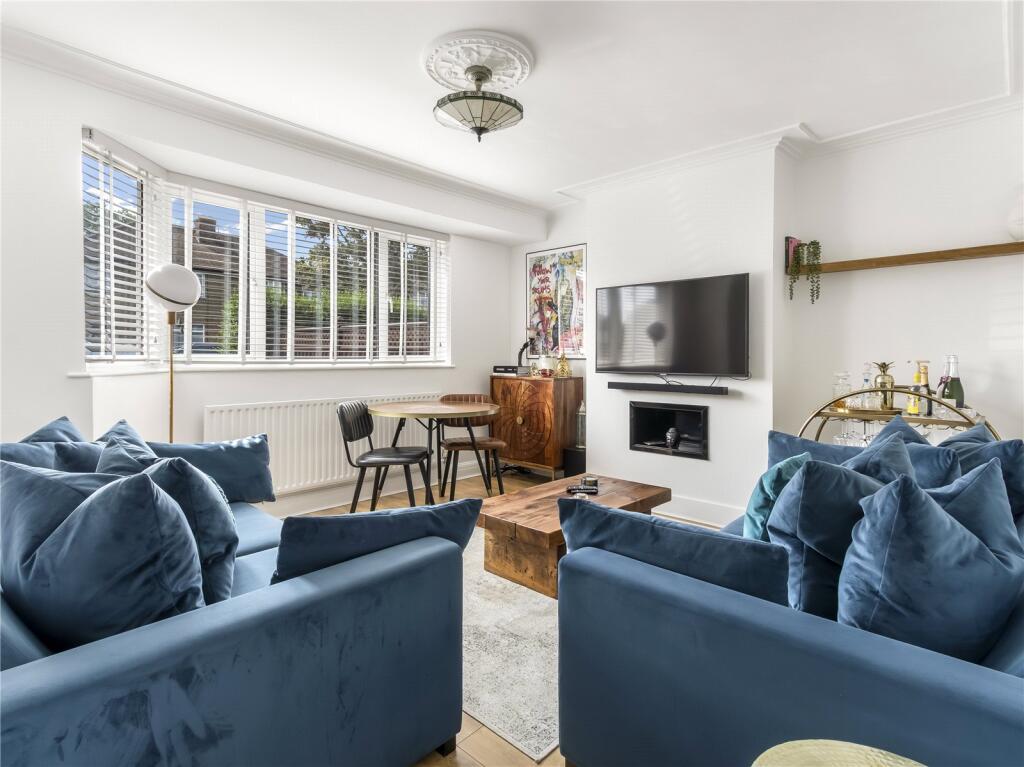 Main image of property: Connaught Road, London, EN5