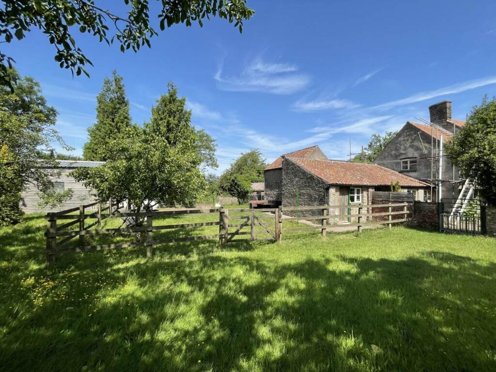 Main image of property: Folly Road, Iron Acton, South Gloucestershire