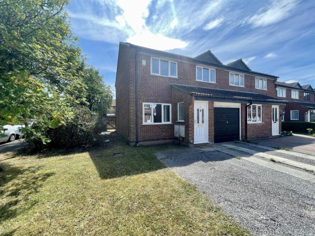 Main image of property: Slimbridge Close, Yate, South Gloucestershire