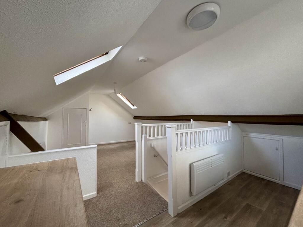 Main image of property: Mitre Mews, Chipping Sodbury, South Gloucestershire