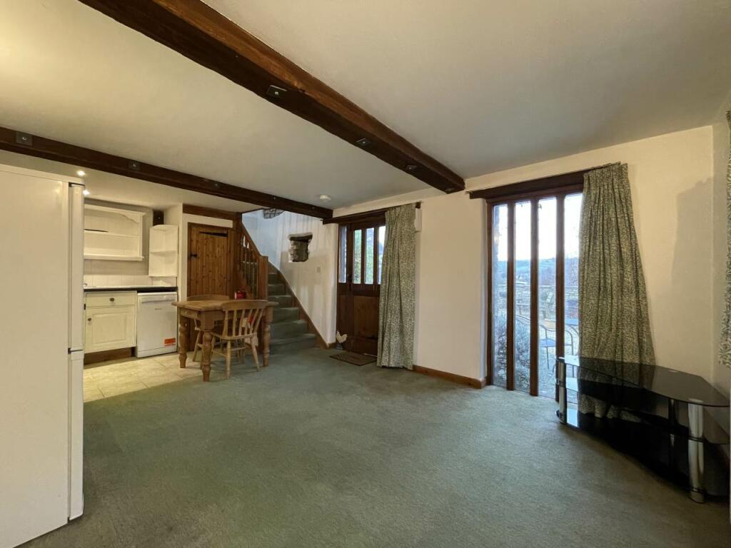 Property image - Honeysuckle Cottage, Wilkes Farm, Doynton