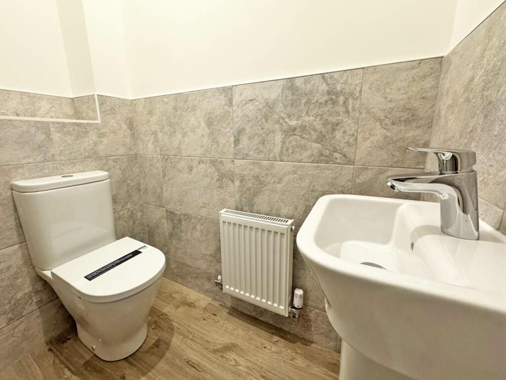 Additional property image - Nelmes Close, Thornbury, South Gloucestershire