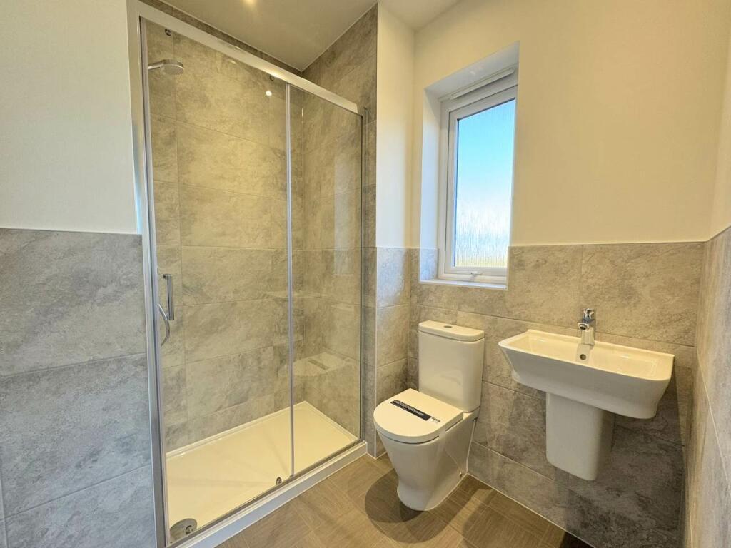 Additional property image - Nelmes Close, Thornbury, South Gloucestershire