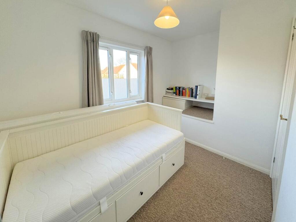 Additional property image - Fern Grove, Bradley Stoke , South Gloucestershire