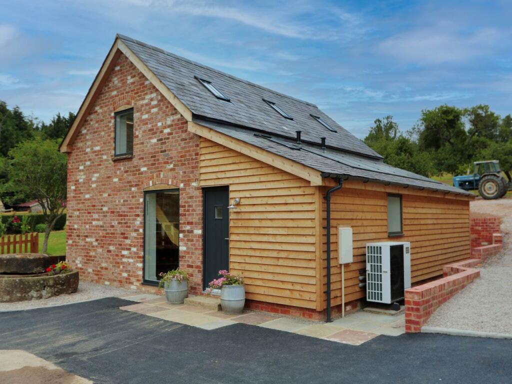 Main image of property: Willis Elm Farm, Clapton, Berkeley