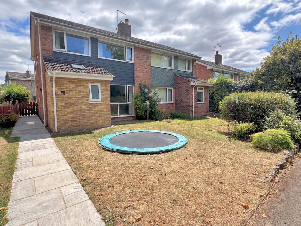 Main image of property: Charles Close, Thornbury, South Gloucestershire 