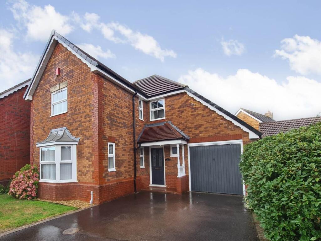 Main image of property: Longs View, Charfield, Wotton-Under-Edge