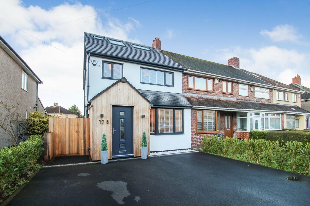 4 bedroom end of terrace house for sale in Tregarth Road, Ashton Vale, Bristol, BS13, BS3