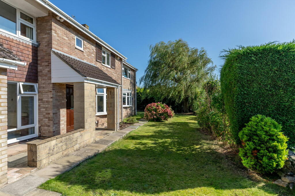 Additional property image - Old Park Road, Clevedon, BS21