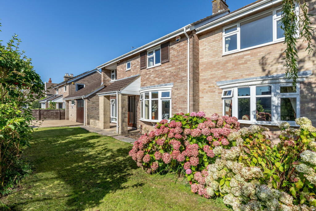 Additional property image - Old Park Road, Clevedon, BS21