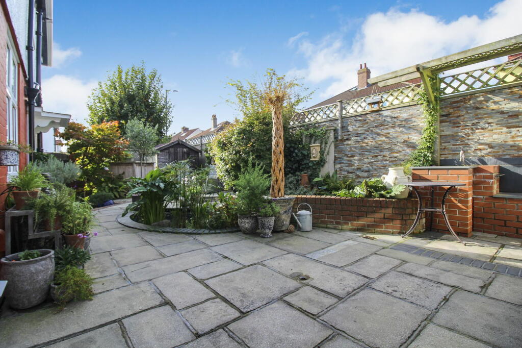 Additional property image - Somerton Road, Horfield, BS7