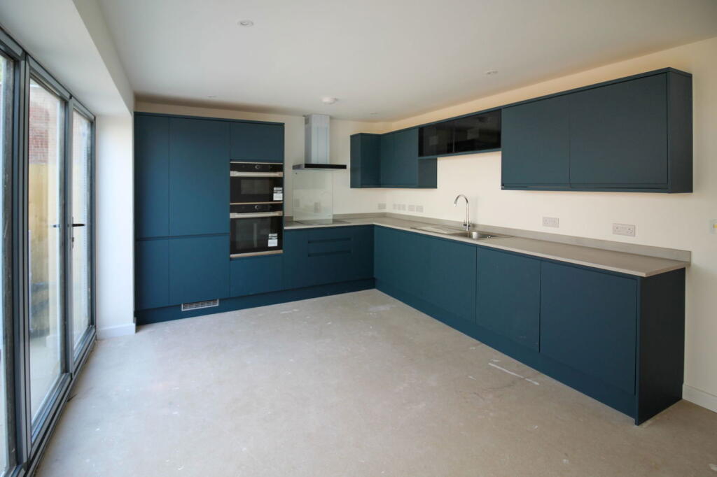 Additional property image - Fir Tree Lane, Bristol, BS5