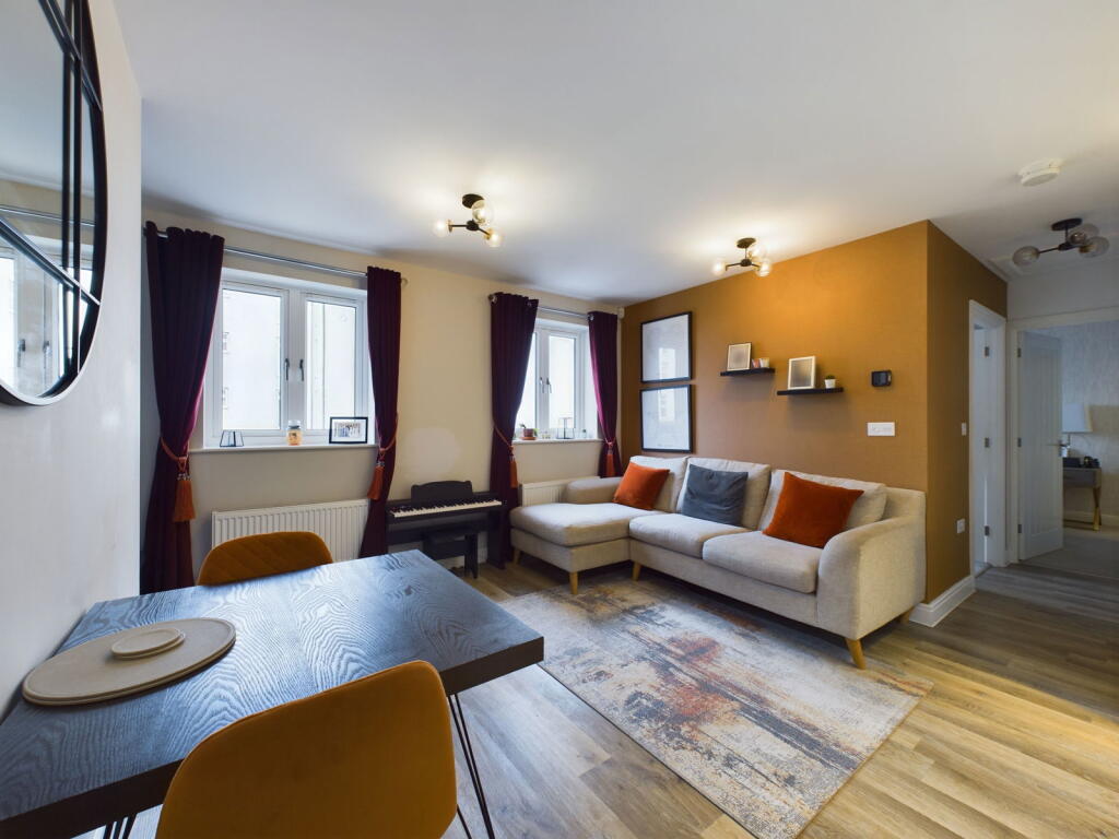 Additional property image - Brick Hill Way, Patchway, BS34