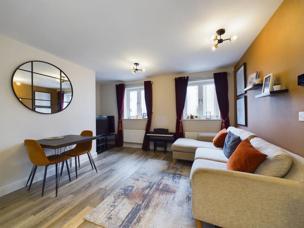 Additional property image - Brick Hill Way, Patchway, BS34