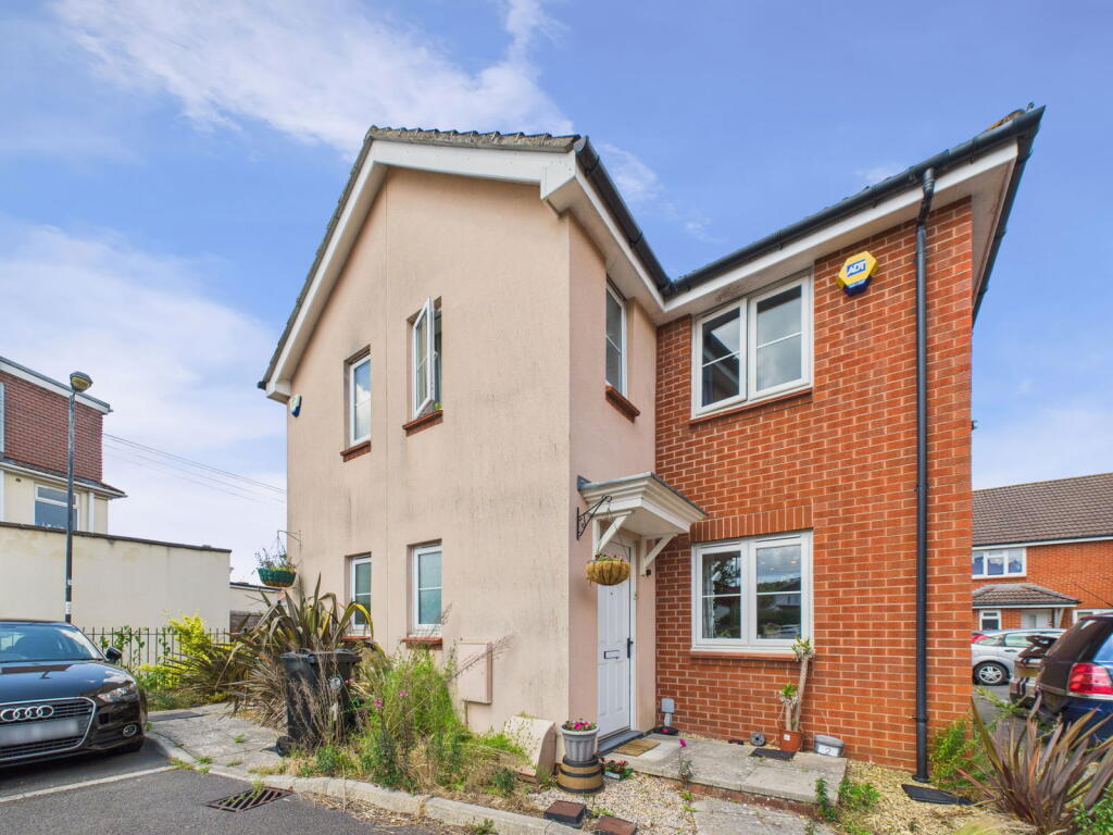 Main image of property: Sanders Close, BS3