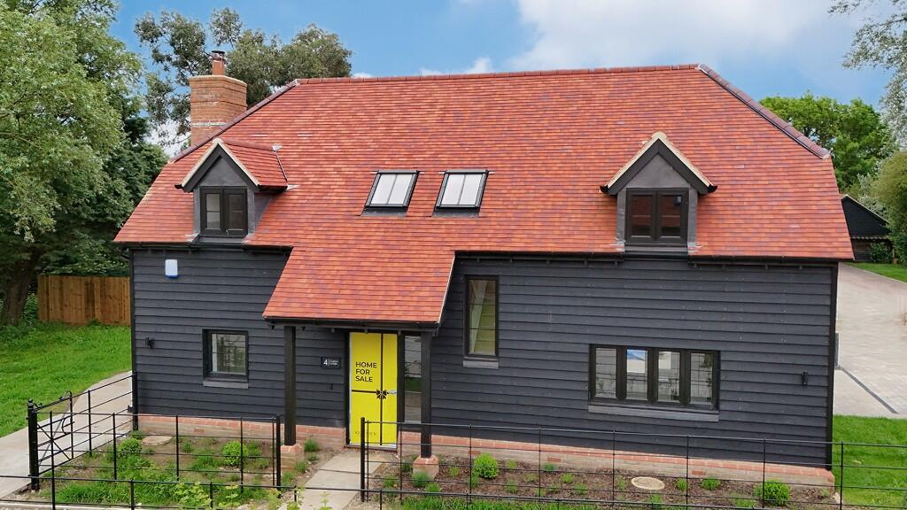 3 bedroom detached house for sale in Curlew Lodge at The Green