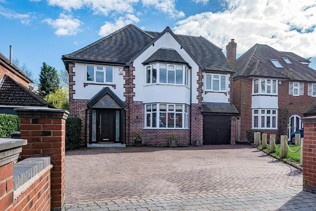 5 bedroom detached house for sale in Sharmans Cross Road, Solihull, B91