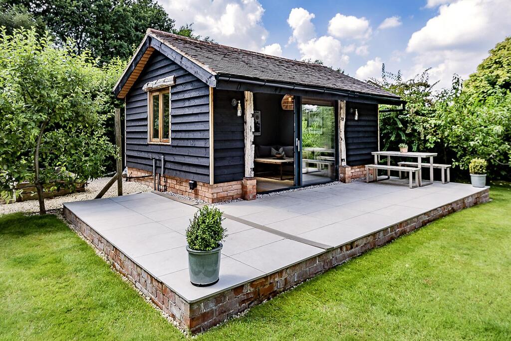 Additional property image - Broad Oaks Road, Solihull