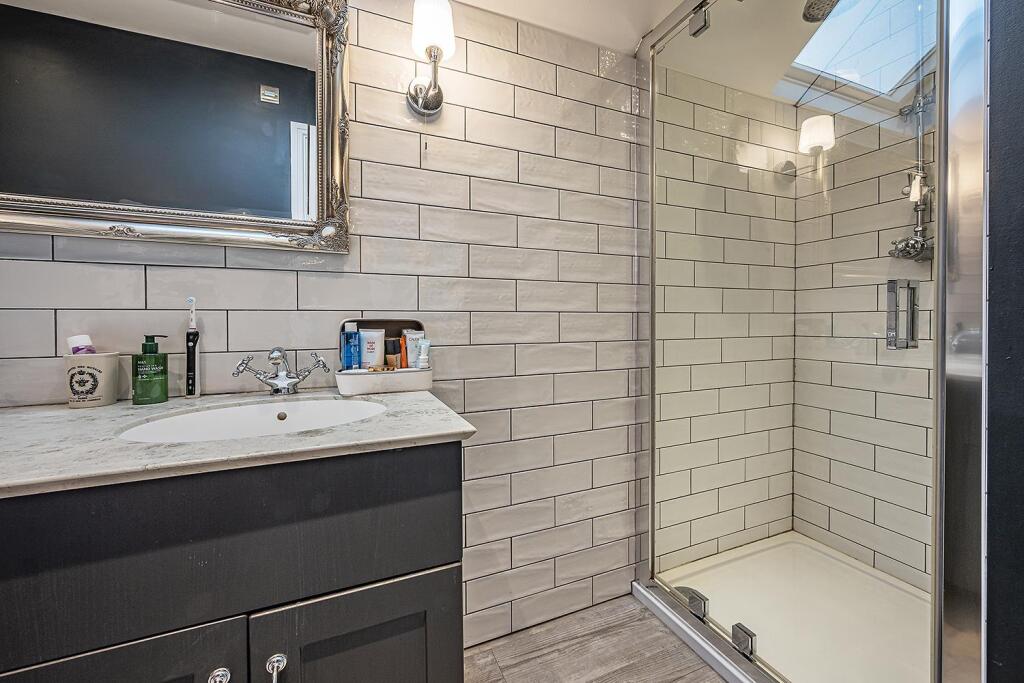 Additional property image - Milverton Road, Knowle