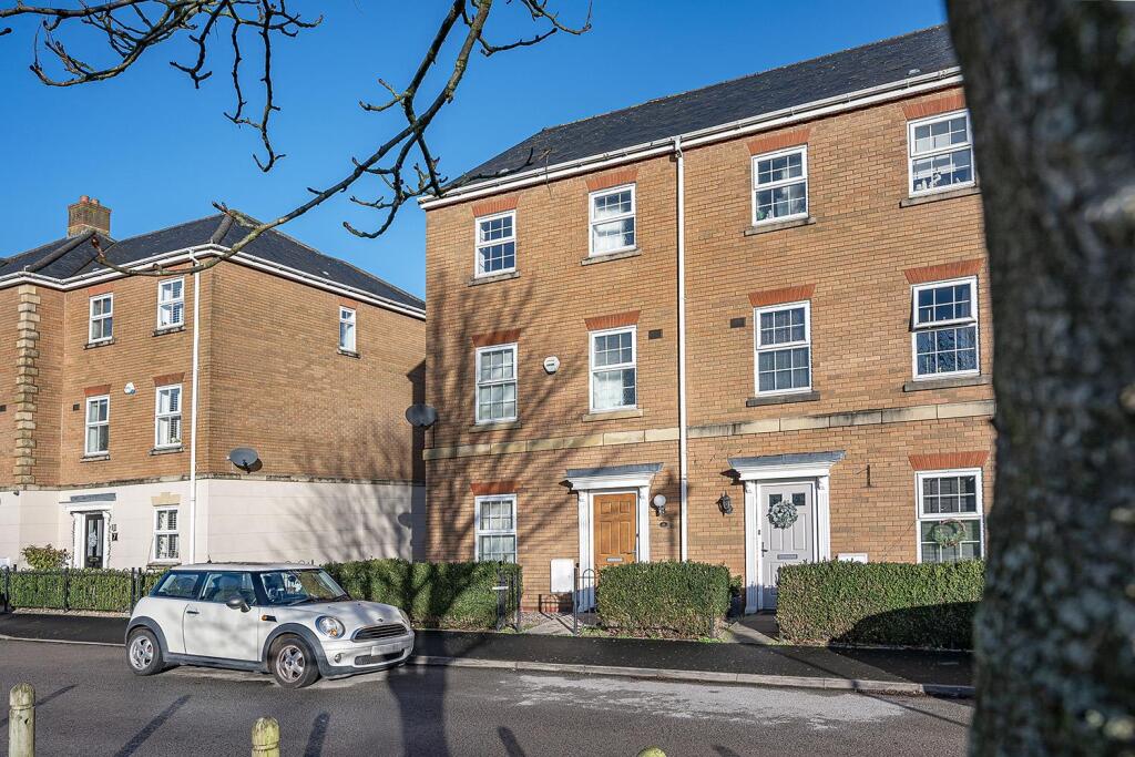 Main image of property: Boundary Lane, Dickens Heath, Solihull