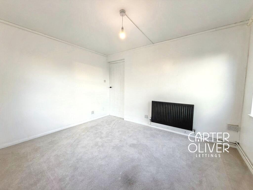 Main image of property: Lancaster Close, Lutterworth, LE17