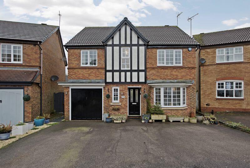 5 bedroom detached house for sale in Sweetbriar Way, Hednesford