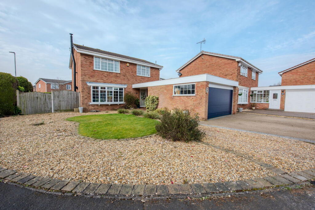 Main image of property: Bromstead Crescent, Stafford, ST16 1UQ
