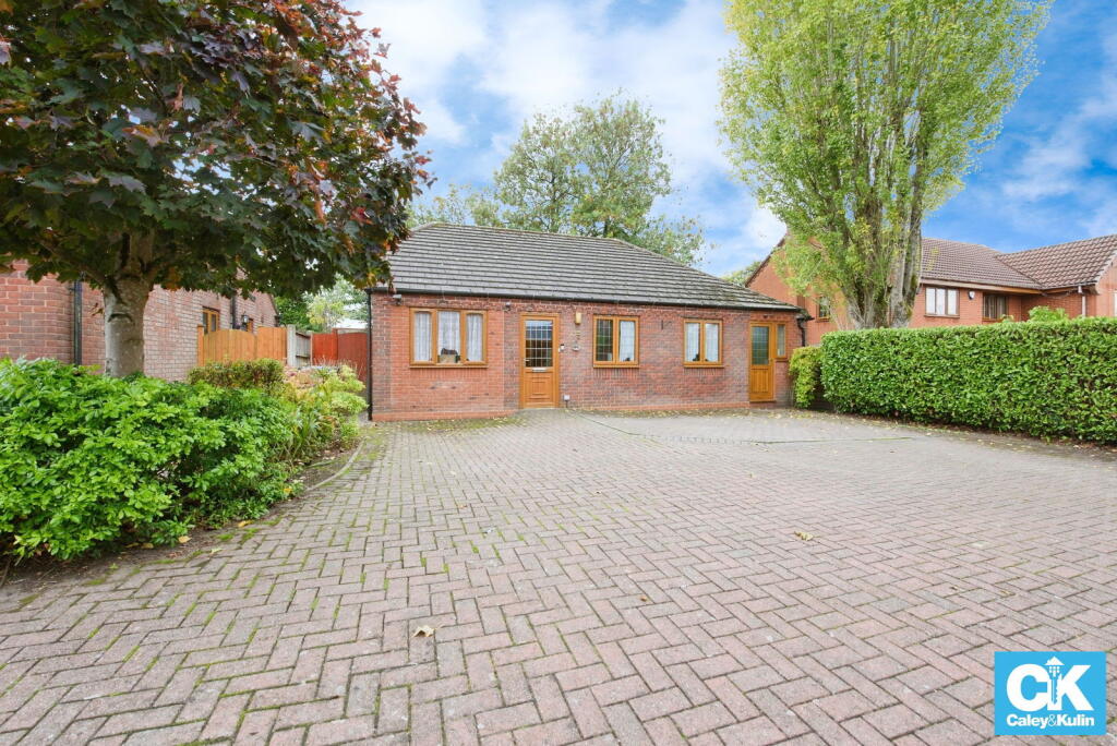 Main image of property: Hednesford Road, Heath Hayes, Cannock, WS12 3HL