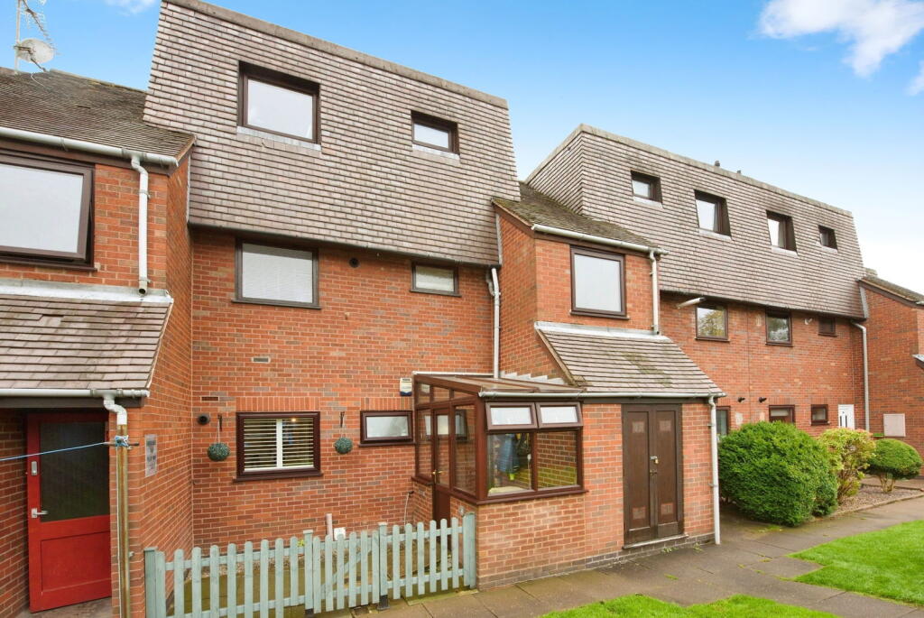 Main image of property: Trent House, Eskrett Street, Hednesford, Cannock, WS12 1AZ
