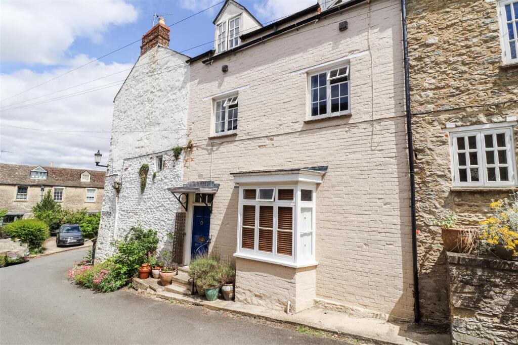 Main image of property: Browns Lane, Woodstock