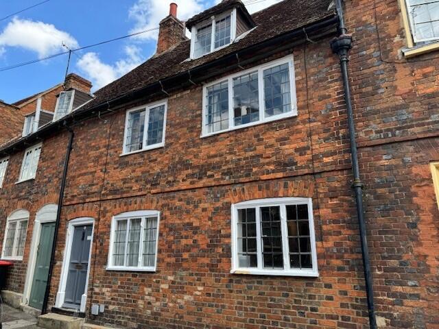Main image of property: Silver Street, Newport Pagnell, Milton Keynes, MK16