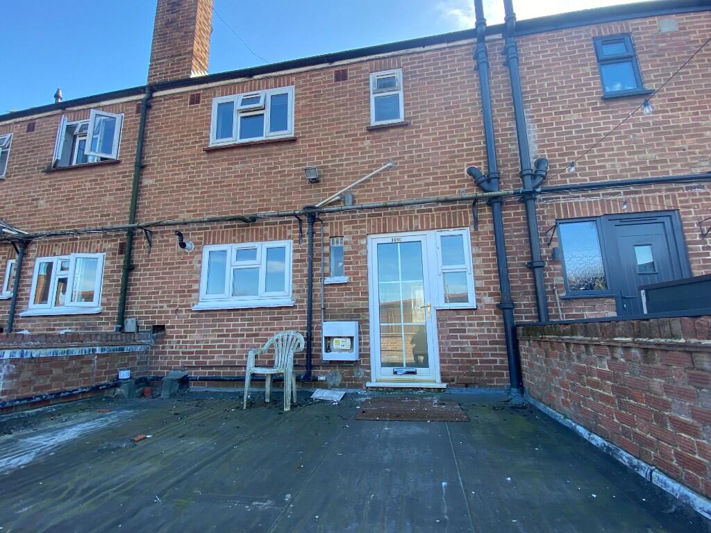Main image of property: Bitterne Road, Bitterne Village, Southampton, Hampshire, SO18