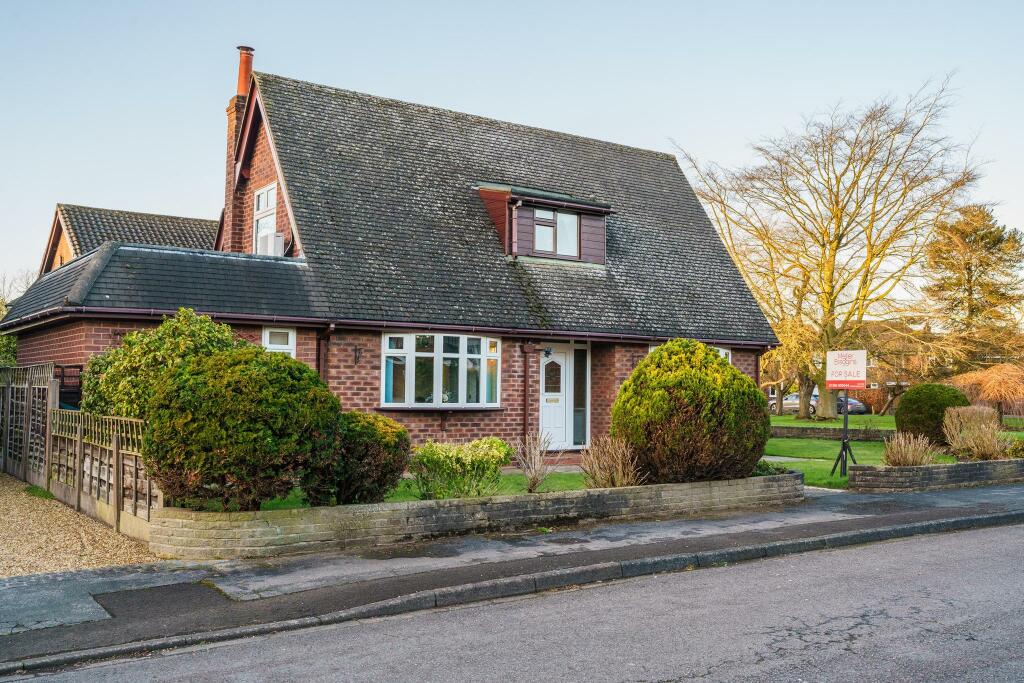 3 bedroom detached house for sale in Malt Kiln Road Plumley, Plumley