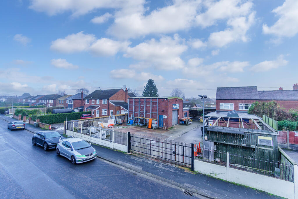 10 bedroom detached house for sale in Building plots on Buckingham Road