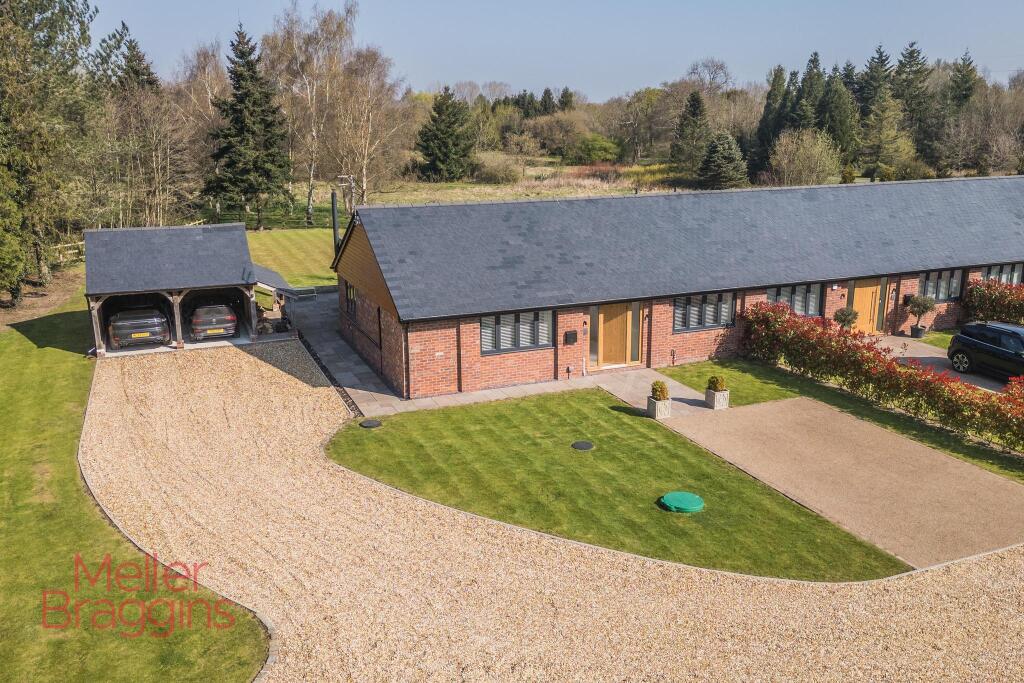 Main image of property: Oak Mews, Lower Peover