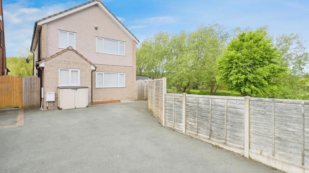 3 bedroom detached house for sale in Belland Drive, Whitchurch, Bristol ...