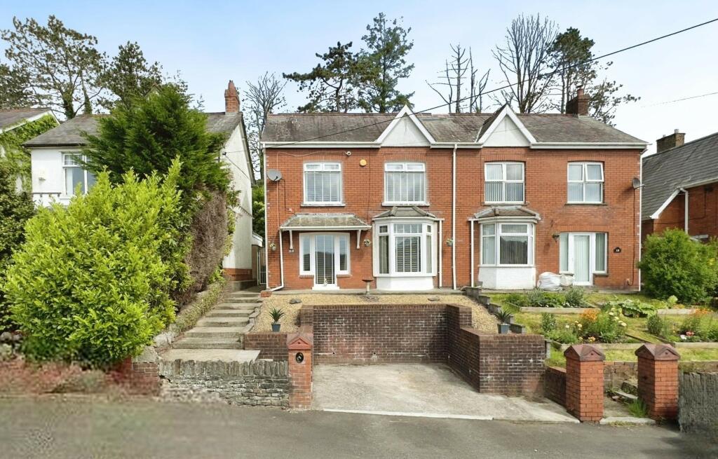 3 bedroom semidetached house for sale in Bronywawr, Pontardawe