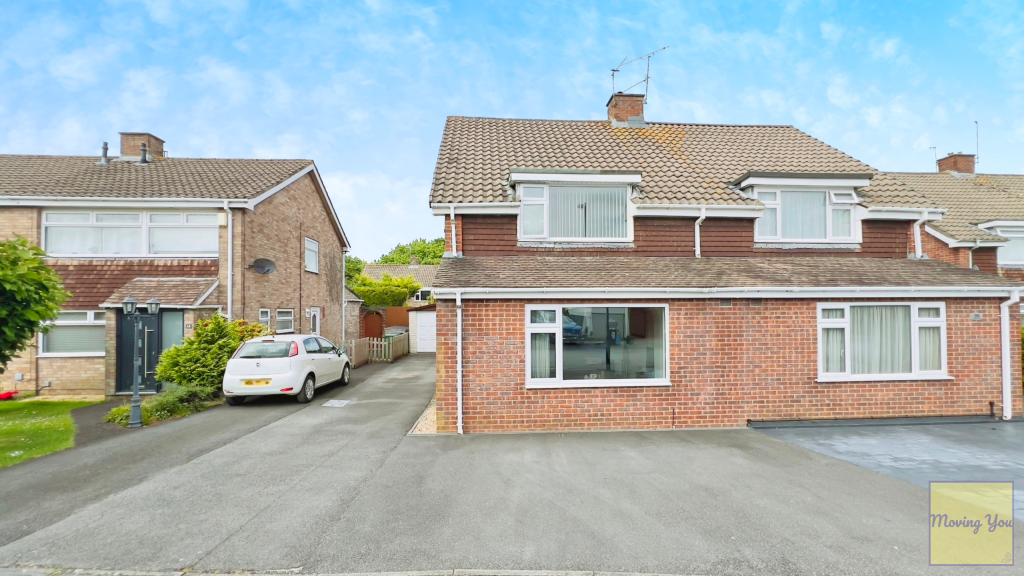 Main image of property: Chiltern Close, Whitchurch, Bristol, BS14 9RH