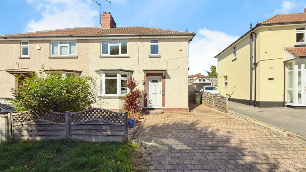 3 bedroom semi-detached house