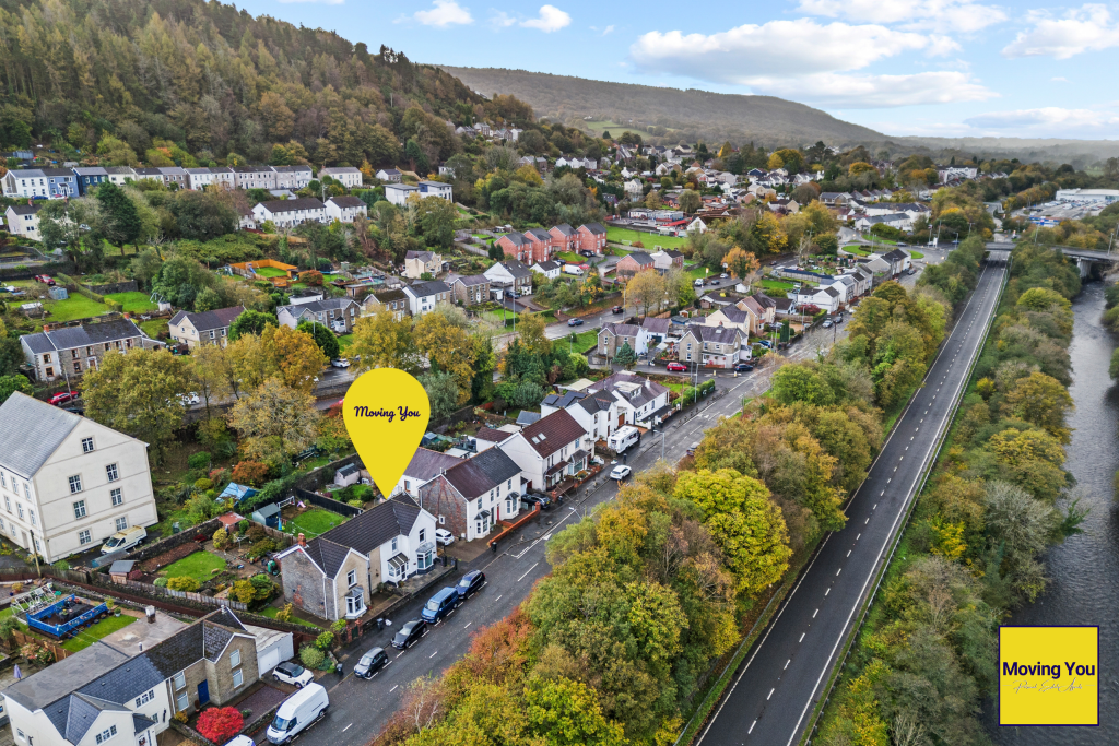 Main image of property: Lon Hir, Alltwen, Pontardawwe, SA8 3DQ