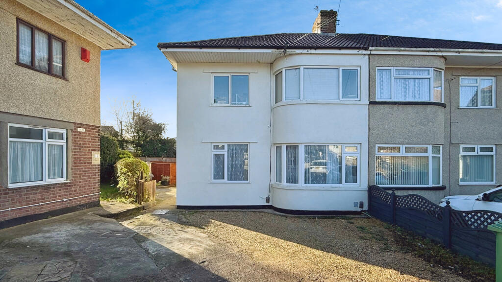 Main image of property: Wharnecliffe Close, Whitchurch, Bristol, BS14 9NE