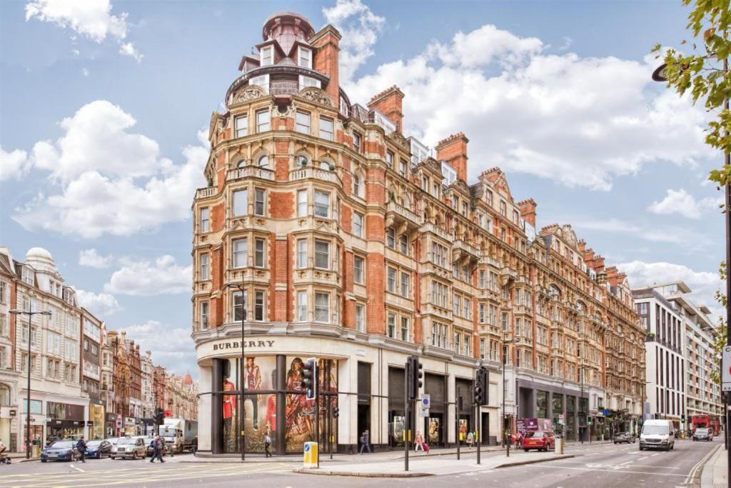 1 bedroom apartment for sale in Park Mansions, Knightsbridge, London, SW1X