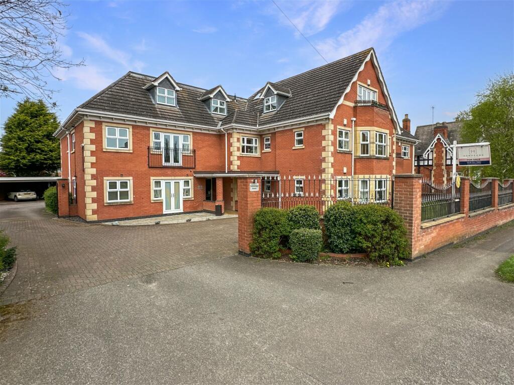 2 bedroom apartment for sale in Hinckley Road, Leicester Forest East, LE3