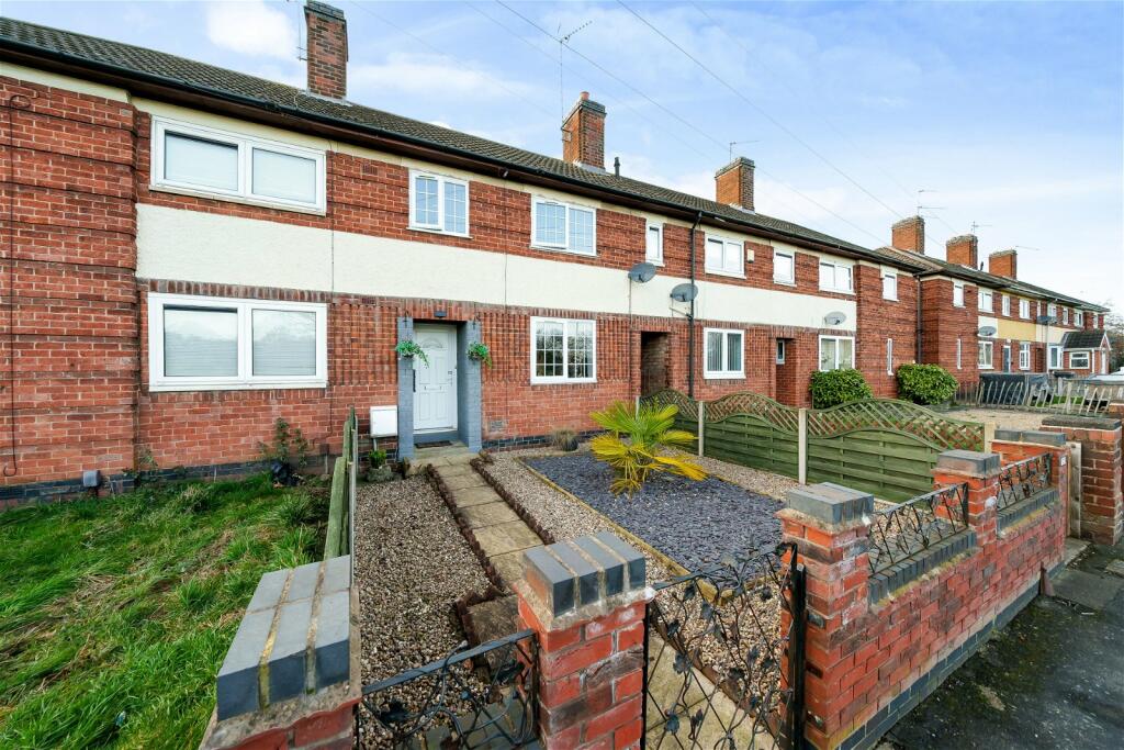 3 bedroom terraced house for sale in Cort Crescent, Braunstone, LE3