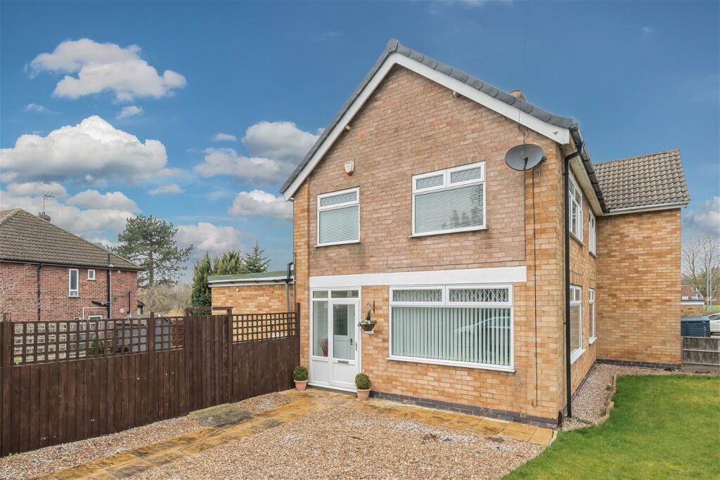 3 bedroom semidetached house for sale in Mossdale Road, Braunstone