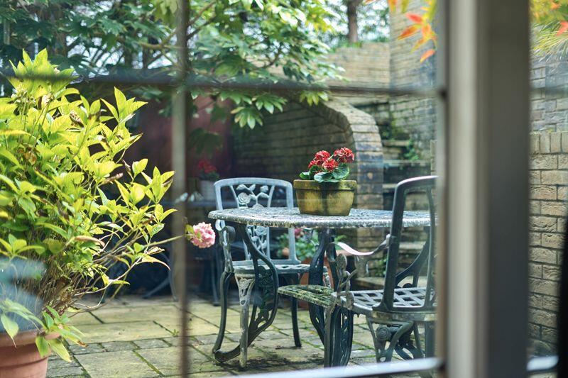 Additional property image - Caterham Valley
